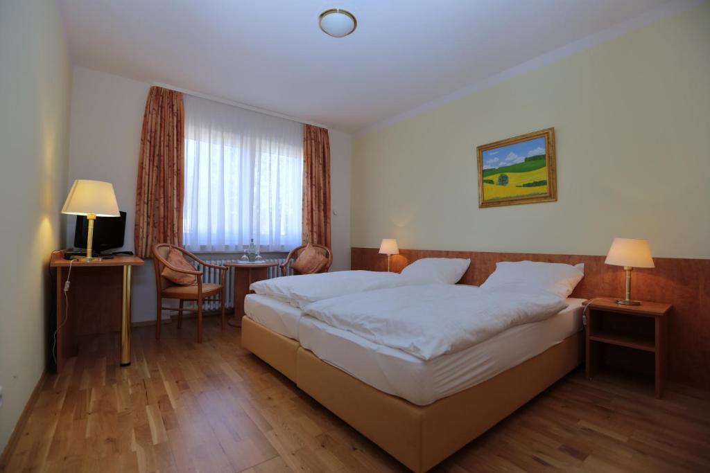 Hotel Am Rossberg アルテンアール エクステリア 写真